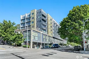 2440 Western Ave, Seattle, WA 98121 - Photo 2