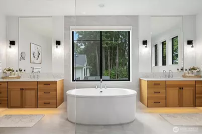 10924 SE 24th Place, Bellevue, WA 98004 - Photo 24