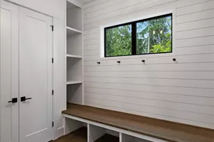 10924 SE 24th Pl, Bellevue, WA 98004 - Photo 18