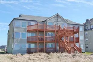 1399 Ocean Shores Blvd SW, Ocean Shores, WA 98569 - Photo 2