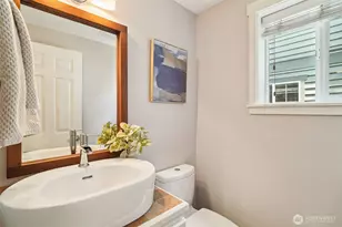 6562 5th Ave NE, Seattle, WA 98115 - Photo 10