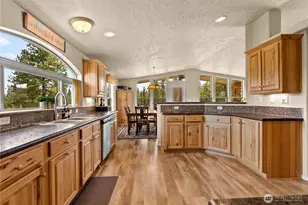 88 Horizon View Ct, Winthrop, WA 98862 - Photo 16