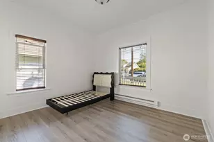 303 W Magnolia St, Centralia, WA 98531 - Photo 16