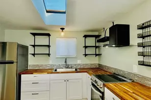 545 Hendricks St, Port Townsend, WA 98368 - Photo 8