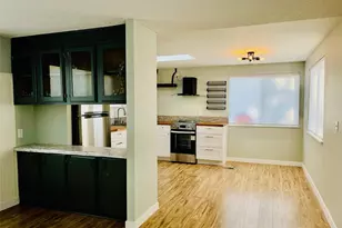 545 Hendricks St, Port Townsend, WA 98368 - Photo 6