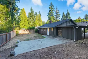 1006 NE 126th St, Seattle, WA 98125 - Photo 26