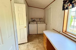 1628 Pleasant Ave, Wenatchee, WA 98801 - Photo 8