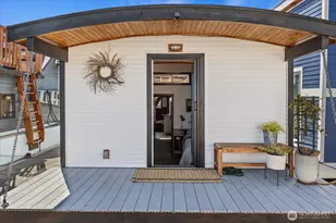 1900 Westlake Ave N, Seattle, WA 98109 - Photo 4