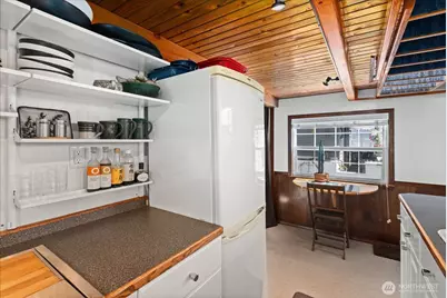 1900 Westlake Avenue N #B11, Seattle, WA 98109 - Photo 16