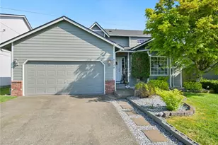 8728 136th St E, Puyallup, WA 98373 - Photo 2