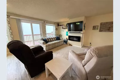 1317 Ocean Shores Boulevard SW #4, Ocean Shores, WA 98569 - Photo 6