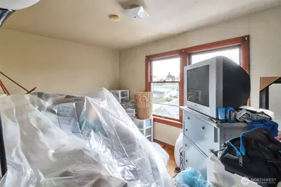 801 Veneta Avenue, Bremerton, WA 98337 - Photo 10