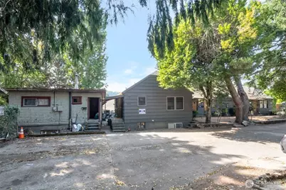 2135 4th Street, Bremerton, WA 98312 - Photo 4