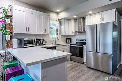 6827 S Thompson Avenue, Tacoma, WA 98408 - Photo 12