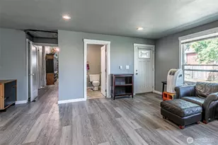 6827 S Thompson Ave, Tacoma, WA 98408 - Photo 22