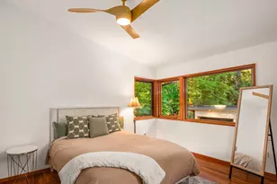 12741 NE 39th St, Bellevue, WA 98005 - Photo 18