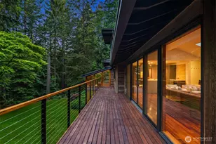 12741 NE 39th St, Bellevue, WA 98005 - Photo 14