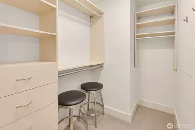 737 Olive Way #2905, Seattle, WA 98101 - Photo 20