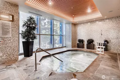 737 Olive Way #2905, Seattle, WA 98101 - Photo 16