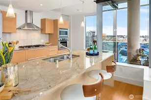 737 Olive Way, Seattle, WA 98101 - Photo 10