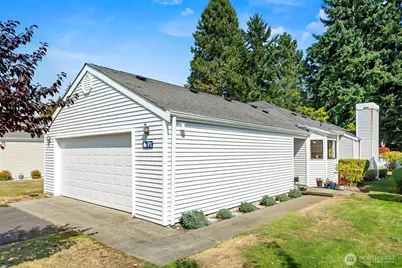 2801 N Narrows Drive #P1, Tacoma, WA 98407 - Photo 2