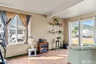 325 3rd St, Morton, WA 98356 - Photo 8