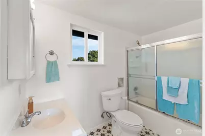 25916 18th Avenue S, Des Moines, WA 98198 - Photo 24