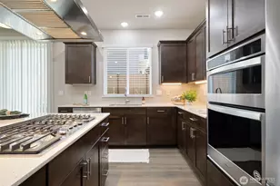 10909 33rd Pl NE, Lake Stevens, WA 98258 - Photo 8