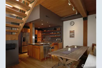 611 Post Avenue #7, Seattle, WA 98104 - Photo 12