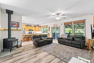 1604 Tara Ct, Kelso, WA 98626 - Photo 6