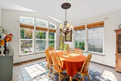 1604 Tara Court, Kelso, WA 98626 - Photo 12