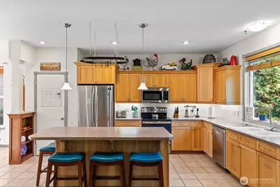 1604 Tara Court, Kelso, WA 98626 - Photo 8