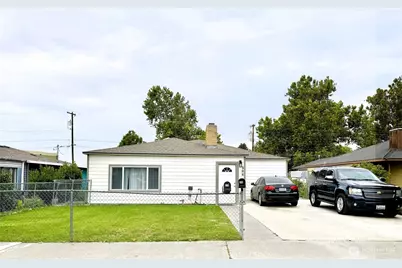 308 & 310 N 12th Avenue, Pasco, WA 99301 - Photo 1