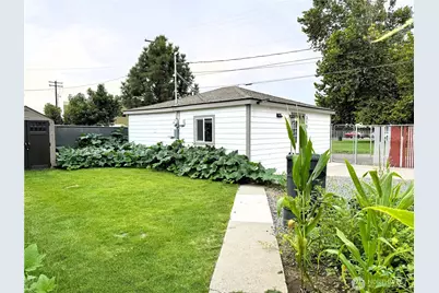 308 & 310 N 12th Avenue, Pasco, WA 99301 - Photo 2