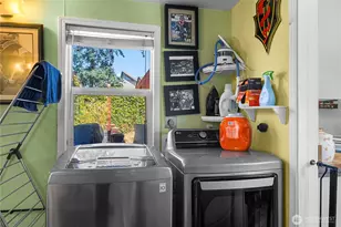 17563 12th Ave NE, Shoreline, WA 98155 - Photo 16