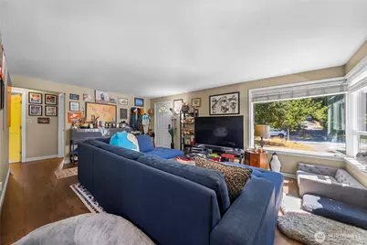 17563 12th Avenue NE, Shoreline, WA 98155 - Photo 4