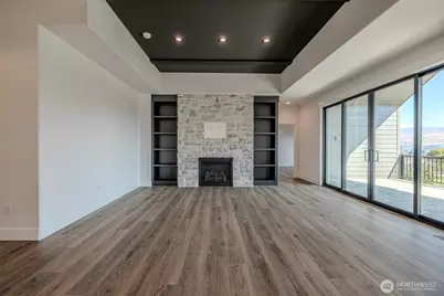 958 Racine Springs Drive, Wenatchee, WA 98801 - Photo 6