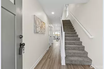 705 S 9th Avenue, Kelso, WA 98632 - Photo 4