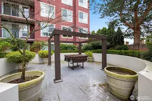 668 S Lane St, Seattle, WA 98104 - Photo 18