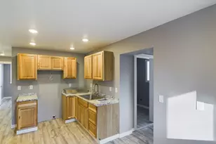 9 Pine Grove St, Republic, WA 99166 - Photo 10