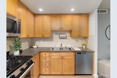 1420 Terry Avenue #205, Seattle, WA 98101 - Photo 6