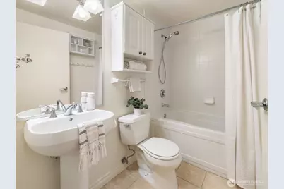 1420 Terry Avenue #205, Seattle, WA 98101 - Photo 12