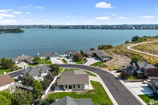 509 N Bluff West Dr, Moses Lake, WA 98837 - Photo 32