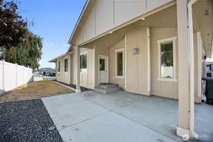 509 N Bluff West Dr, Moses Lake, WA 98837 - Photo 2