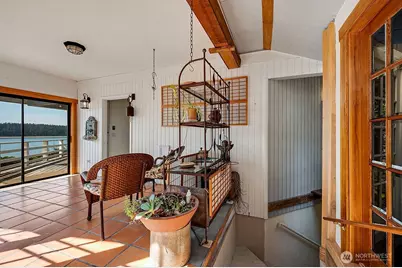 221 Madrona Road, Nordland, WA 98358 - Photo 30