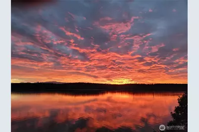 221 Madrona Road, Nordland, WA 98358 - Photo 4