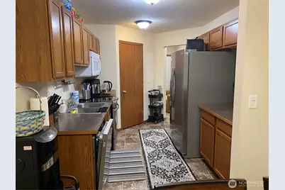 11714 9th Avenue Ct E, Tacoma, WA 98445 - Photo 6