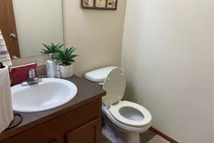 11714 9th Ave Ct E, Tacoma, WA 98445 - Photo 4