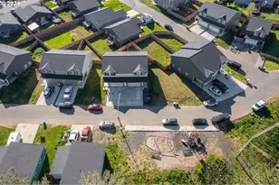 213 Oak, Winlock, WA 98596 - Photo 4