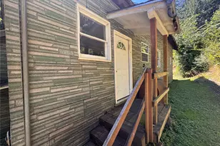 203 Pioneer Blvd, Aberdeen, WA 98520 - Photo 16